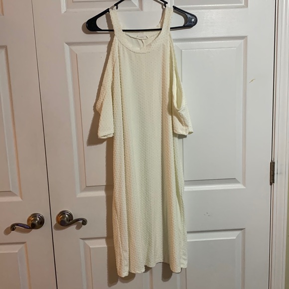 Off white Chicsiul.com dress - Picture 1 of 3